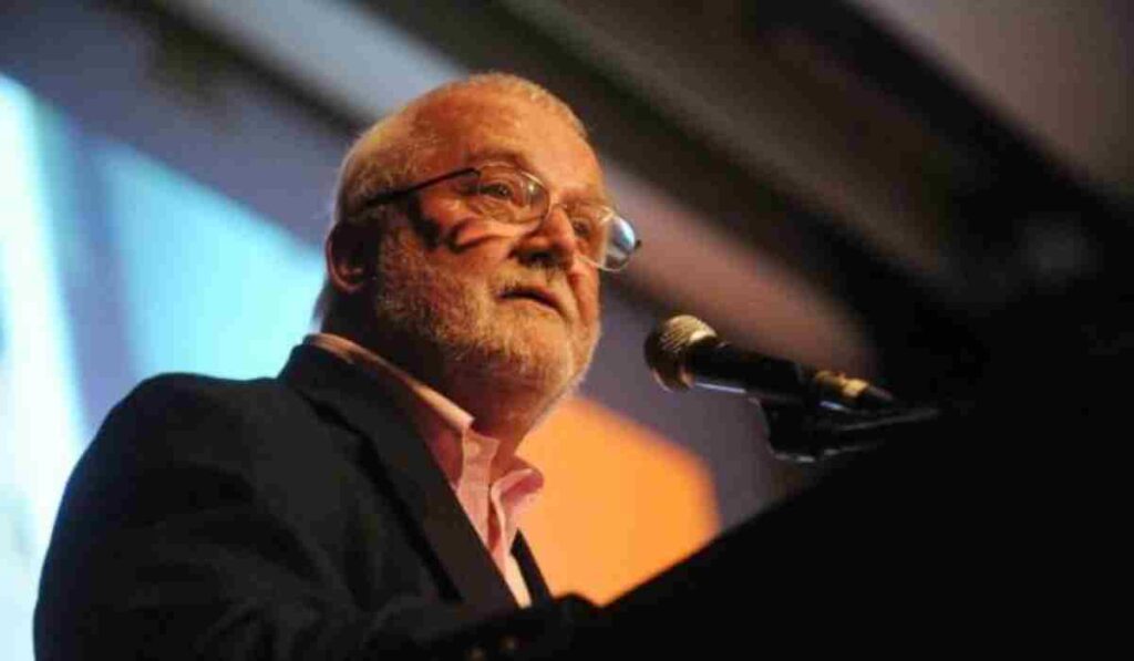 'Affliction ' author Russell Banks dies aged 82