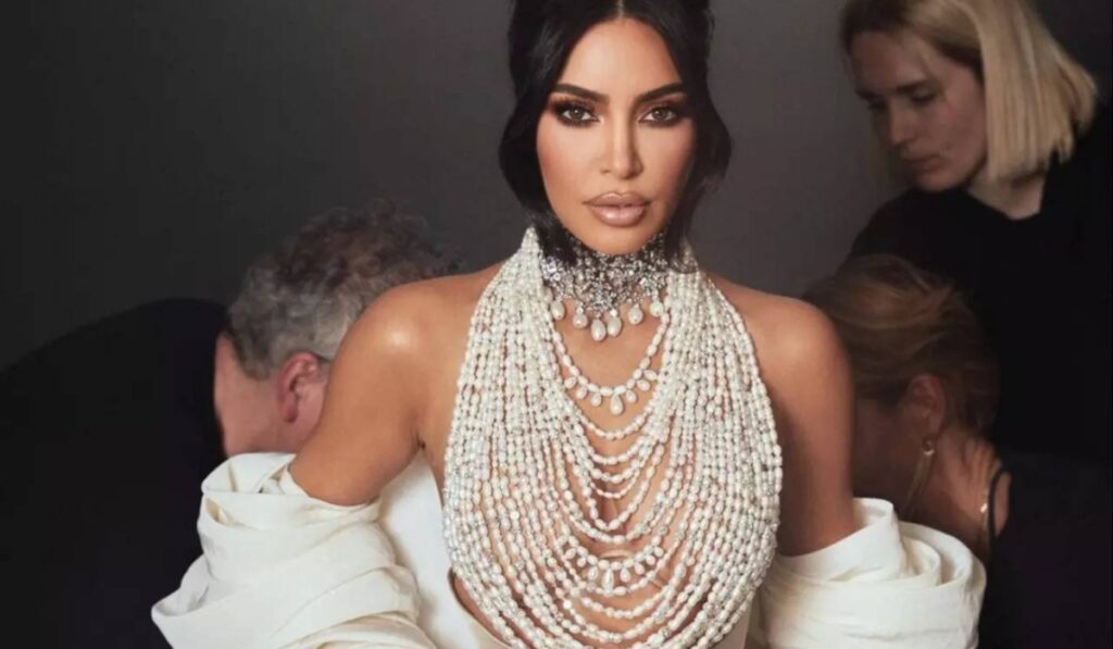 Kim Kardashian Collaborating with an Acting Coach in Readiness for 'American Horror Story'